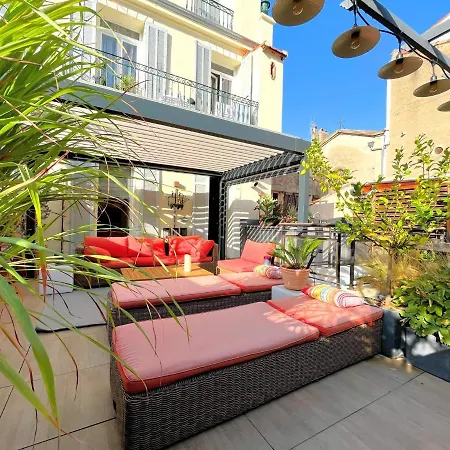Un Ecrin A Apartment *